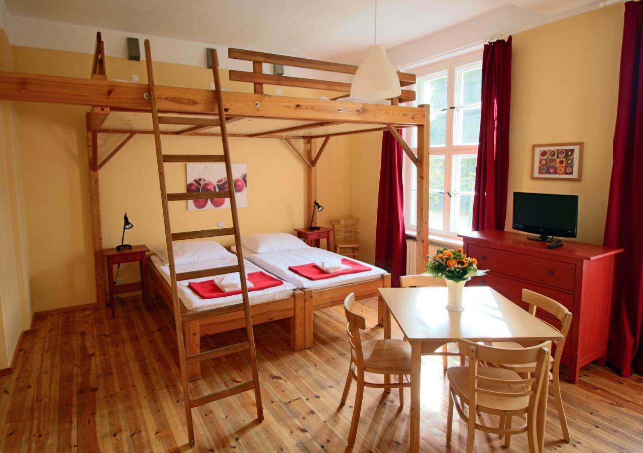 Familien- Und Freizeithotel Gutshaus Petkus Ngoại thất bức ảnh